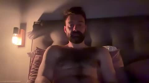 hairy_andhung online show from 16, 4, 2026