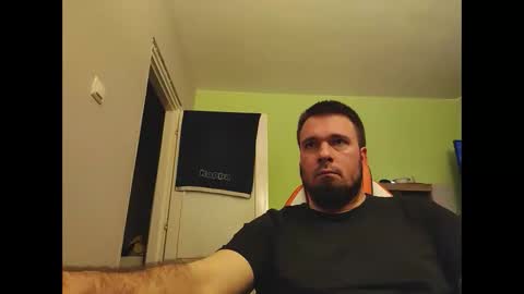 Snapshot of hairy_guy007 chatting on 22, 12, 2024 hairy_guy007 online show from 22, 12, 2024