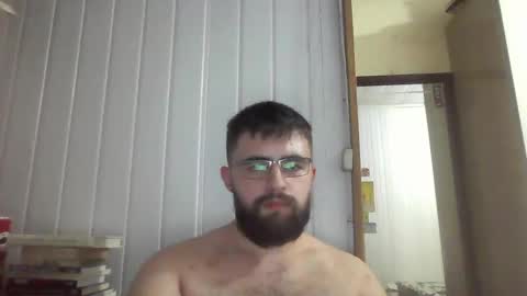 Snapshot of hairy_man_69_ chatting on 27, 12, 2024 horny online show from 27, 12, 2024