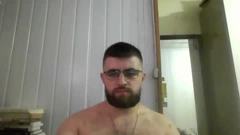 Snapshot of hairy_man_69_ chatting on 30, 12, 2024 horny online show from 30, 12, 2024