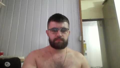 Snapshot of hairy_man_69_ chatting on 11, 1, 2025 horny online show from 11, 1, 2025