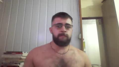 Snapshot of hairy_man_69_ chatting on 28, 2, 2025 horny online show from 28, 2, 2025