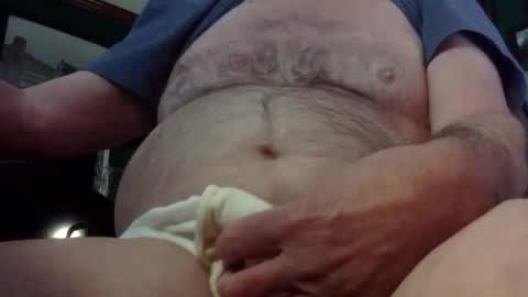 Snapshot of hairydad246 chatting on 13, 3, 2026 hairydad246 online show from 13, 3, 2026