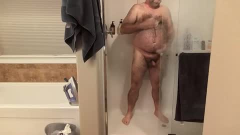 hairydaddreams online show from 4, 2, 2026