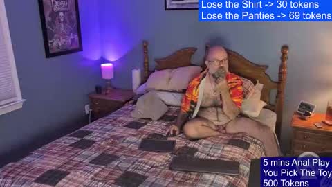 HairyDaddyBear69 online show from 21, 10, 2025