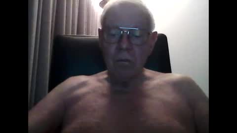 Snapshot of hairylover461681298 chatting on 19, 9, 2025 hairylover461681298 online show from 19, 9, 2025