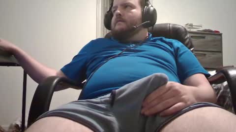 hairymikey online show from 24, 4, 2026