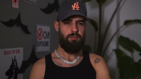 HairyRobXxX online show from 7, 11, 2025