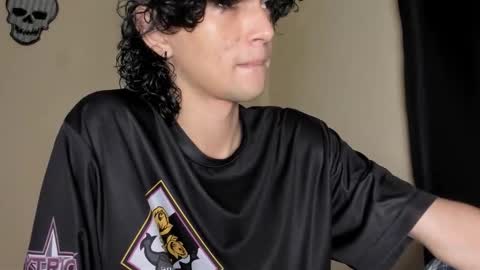 Snapshot of halan_jr chatting on 28, 10, 2025 halan online show from 28, 10, 2025