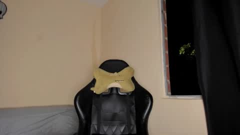 Snapshot of halan_jr chatting on 2, 11, 2025 halan online show from 2, 11, 2025