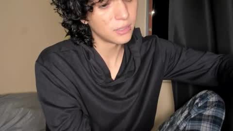 Snapshot of halan_jr chatting on 9, 11, 2025 halan online show from 9, 11, 2025