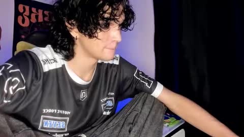 Snapshot of halan_jr chatting on 21, 11, 2025 halan online show from 21, 11, 2025