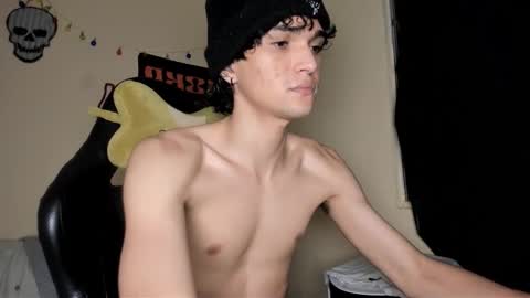 Snapshot of halan_jr chatting on 28, 11, 2025 halan online show from 28, 11, 2025