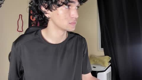 Snapshot of halan_jr chatting on 16, 12, 2025 halan online show from 16, 12, 2025