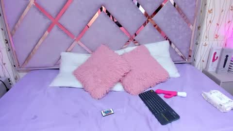Snapshot of haley_evans_ chatting on 1, 2, 2025 haley_evans_ online show from 1, 2, 2025