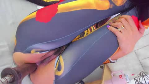 Snapshot of halie728 chatting on 12, 11, 2025 Halie online show from 12, 11, 2025