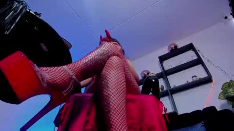 Snapshot of halley_ravenn chatting on 13, 6, 2026 halley_ravenn online show from 13, 6, 2026