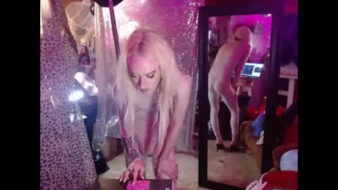 halovalentine online show from 17, 9, 2025