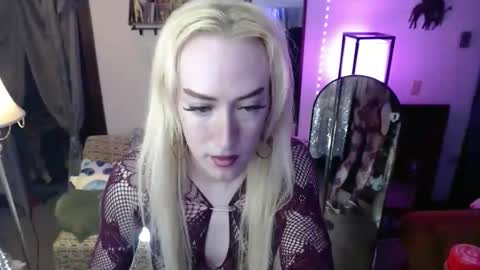 halovalentine online show from 14, 3, 2026