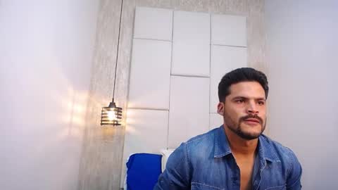 Snapshot of hamilton_1 chatting on 11, 11, 2025 Hamilton online show from 11, 11, 2025