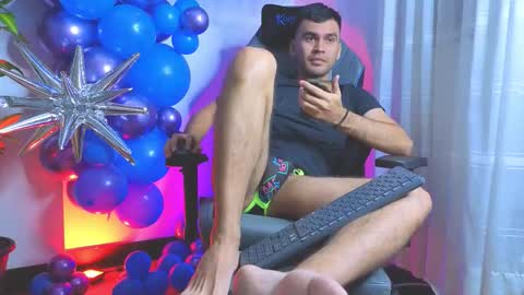 Snapshot of hamiltong12 chatting on 7, 3, 2026 hamiltong12 online show from 7, 3, 2026