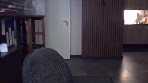 Prefer men 80 online show from 11, 3, 2026