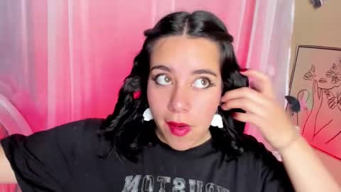 Snapshot of hanah_bakeer chatting on 24, 11, 2025 Hanah Montana Independent model online show from 24, 11, 2025