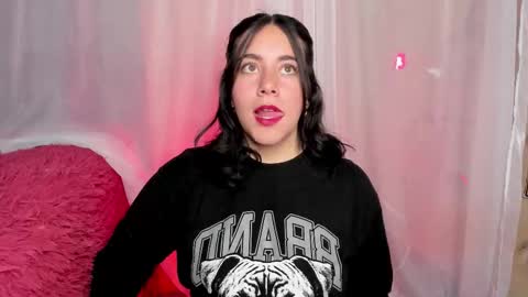 Snapshot of hanah_bakeer chatting on 26, 11, 2025 Hanah Montana Independent model online show from 26, 11, 2025