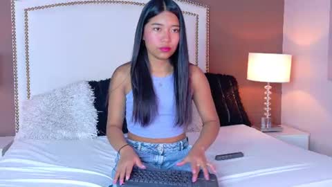 Snapshot of hanaluna chatting on 26, 6, 2026 Hanna online show from 26, 6, 2026
