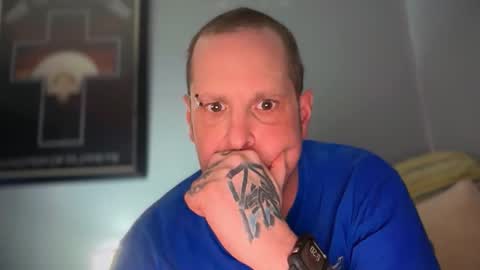 hand_banana_420 online show from 2, 2, 2026