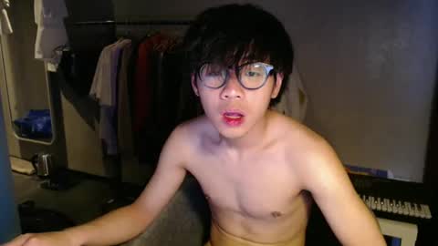 handsome_mannn online show from 30, 5, 2026