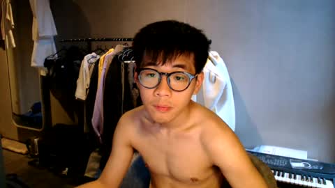 handsome_mannn online show from 12, 7, 2026