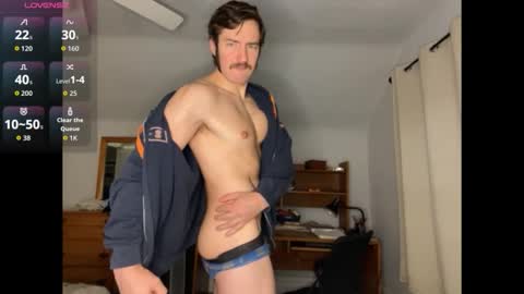 Snapshot of handsumhung chatting on 26, 10, 2025 handsumhung online show from 26, 10, 2025