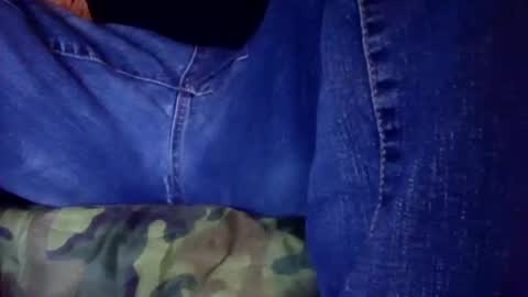 handsumload_11 online show from 9, 11, 2025