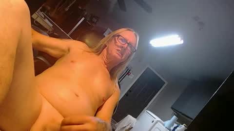 Snapshot of handyman5303 chatting on 17, 11, 2025 Handystudman online show from 17, 11, 2025