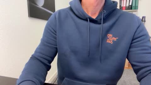 hanky online show from 19, 12, 2025