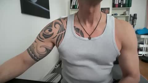 hanky online show from 24, 3, 2026