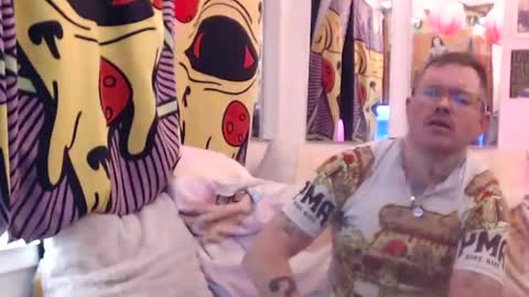 Snapshot of hankrams chatting on 20, 12, 2025 hank rams online show from 20, 12, 2025