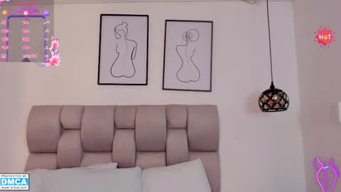 hanna__evans_ online show from 2, 11, 2025