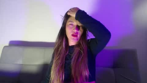 Hanna  online show from 10, 2, 2026