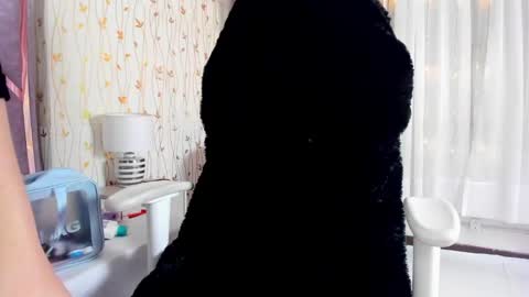  hanna  online show from 8, 3, 2025