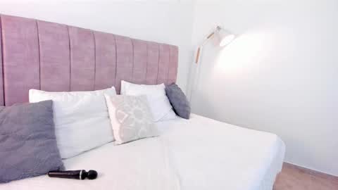 hanna_bunny15 online show from 26, 3, 2026