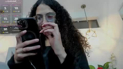 HANNA online show from 30, 11, 2025