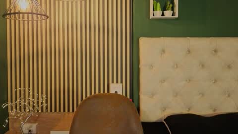 Snapshot of hanna_gatess chatting on 7, 11, 2025 ANA online show from 7, 11, 2025