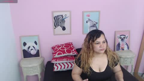 Snapshot of hanna_grray chatting on 24, 2, 2025 Hanna online show from 24, 2, 2025