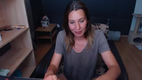 hanna_ha online show from 19, 6, 2026