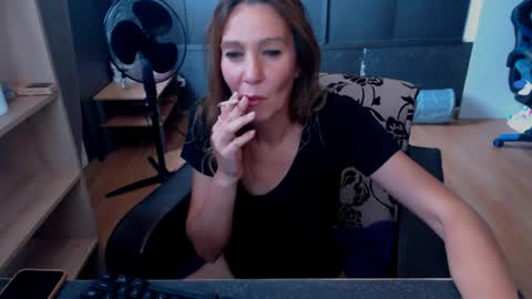 hanna_ha online show from 12, 7, 2026