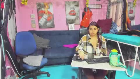 Snapshot of hanna_mature01 chatting on 21, 5, 2026 Hanna online show from 21, 5, 2026