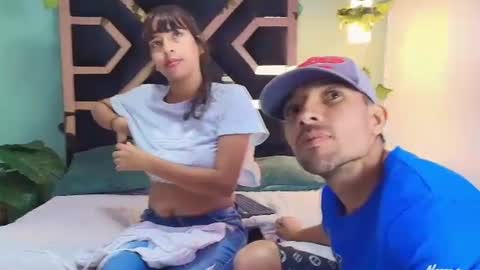 Snapshot of hanna_sebas chatting on 24, 6, 2026 HANNA Y SEBAS online show from 24, 6, 2026
