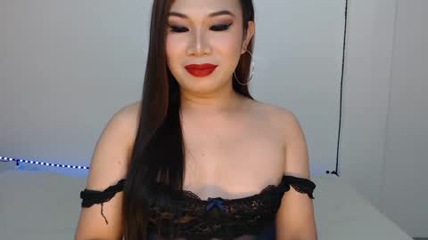 Snapshot of hannabanana_ts chatting on 24, 2, 2025 Hannah online show from 24, 2, 2025